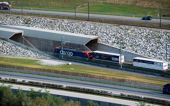 train de marchandises